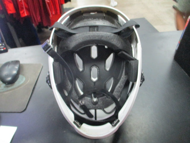 Used Warrior Burn Jr Lacrosse Helmet w/ Chin Strap